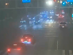 生命竞速三分钟 奉贤交警紧急护送断指伤员