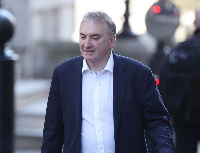 英国内阁秘书离职 曾负责管理整个公务员队伍