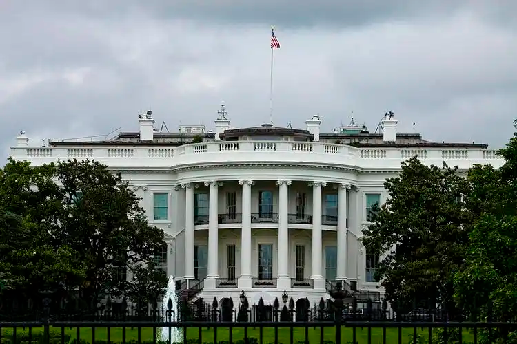 美政府拟以"国家安全"为由推出新关税