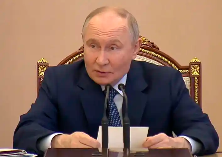 普京:发展"三位一体"核力量是优先任务