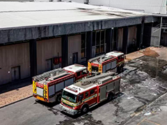 南非开普敦国际机场发生火灾 航班受影响