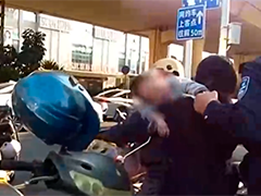 广西南宁 幼童突发高烧惊厥 警民接力送医救治