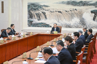 十四届全国人大常委会举行第六十二次委员长会议 听取有关草案和议案审议情况汇报 赵乐际主持