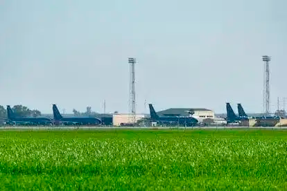 西班牙拒绝美国使用其基地打击伊朗