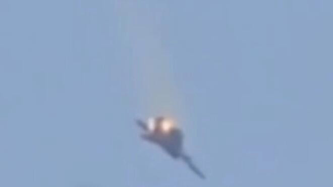 美以持续空袭致伊朗550多人死亡 伊朗称击落美国军机