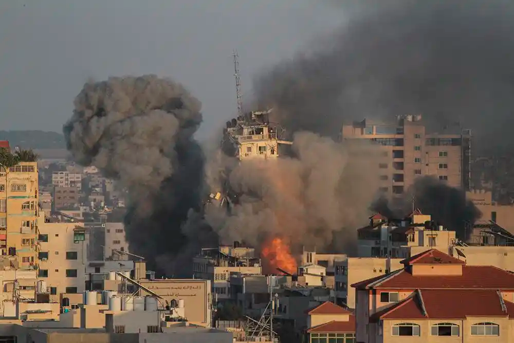 伊朗伊斯法罕核设施所在区域传出爆炸声