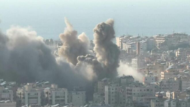 美国和以色列空袭伊朗多地 伊朗称打击美军基地等目标