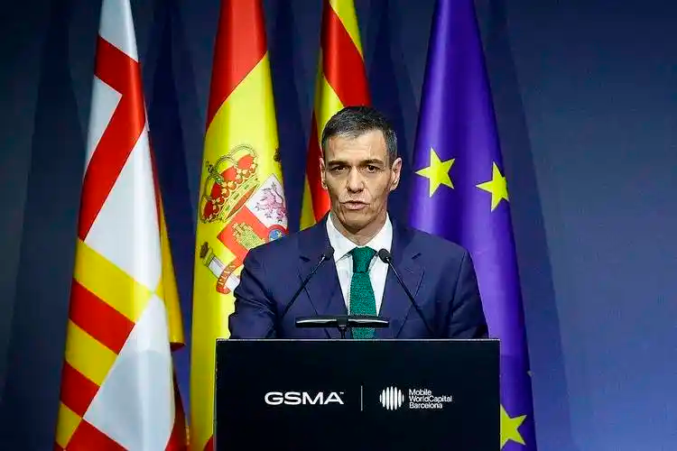 西班牙否认同意与美国军事合作