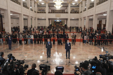 十四届全国人大四次会议首场"代表通道"开启