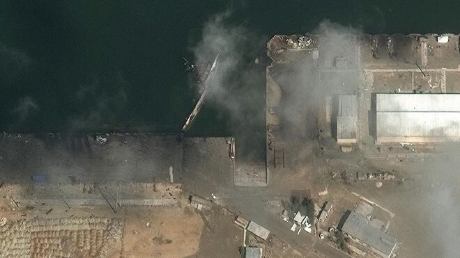 美以打击伊朗多地目标及伊朗军舰 伊朗称打击美以军事基地和以国防部大楼