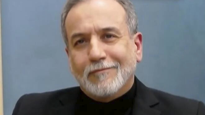 伊朗外长:伊朗不会投降 将继续战斗