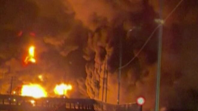 伊朗外交部表示 袭击储油设施是"蓄意的化学战争"