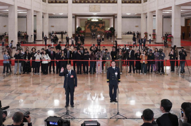 十四届全国人大四次会议"代表通道"再次开启
