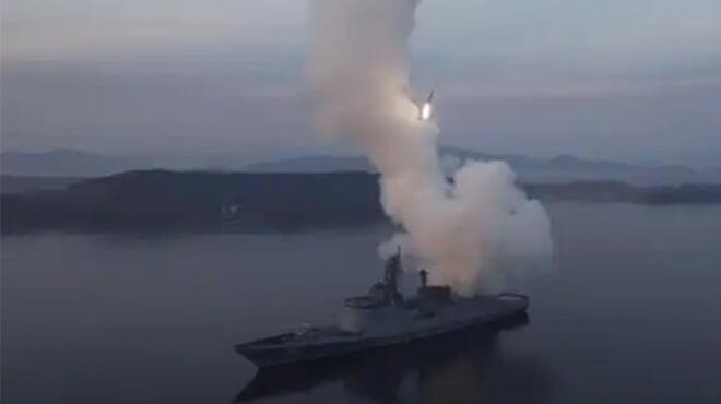 朝鲜"崔贤"号驱逐舰试射战略巡航导弹