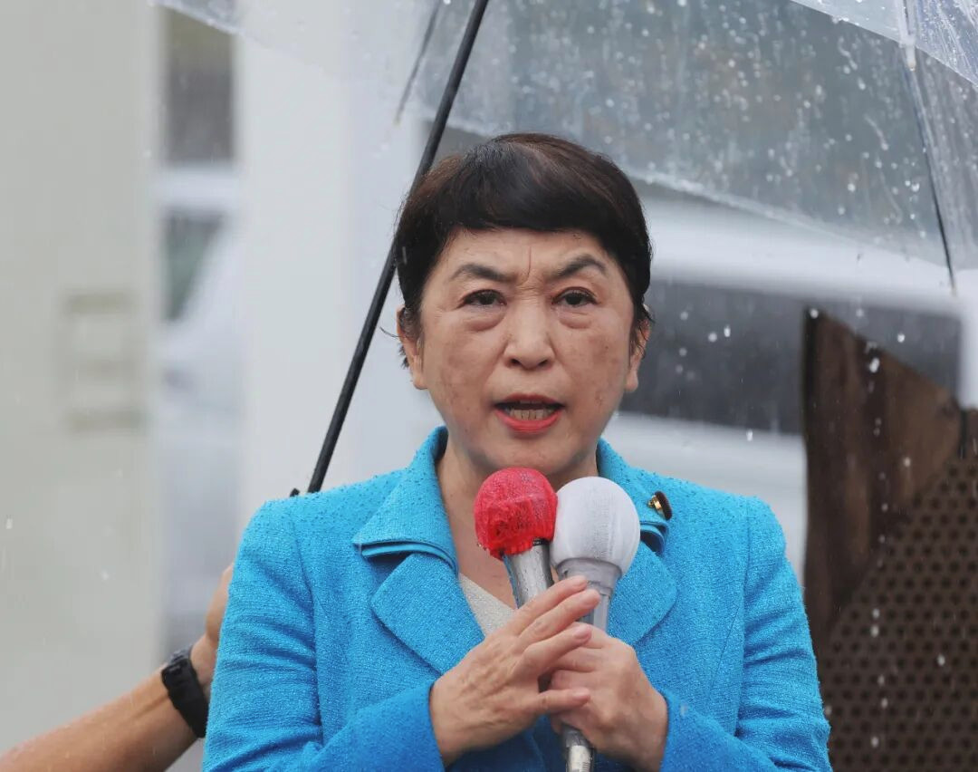 日本社民党批长射程导弹计划"违宪"