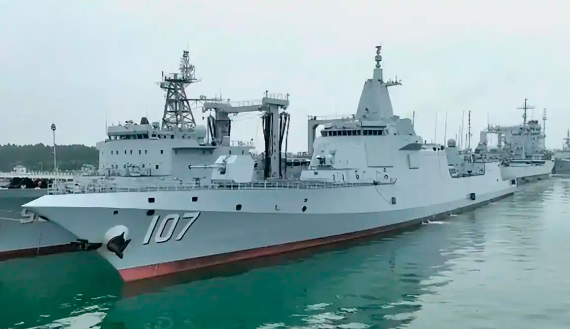 直击055型万吨大驱东莞舰首次出海训练