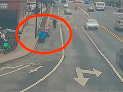 杭州外卖小哥折返现场 化解燃气泄漏危机