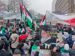 英国 伦敦举行反战抗议集会 上万人参加