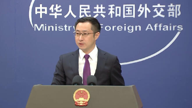 中国外交部回应美方关于霍尔木兹海峡言论 中方呼吁各方立即停止军事行动