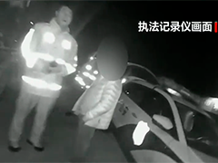 男子举报他人超载 反被查出醉酒无证驾驶