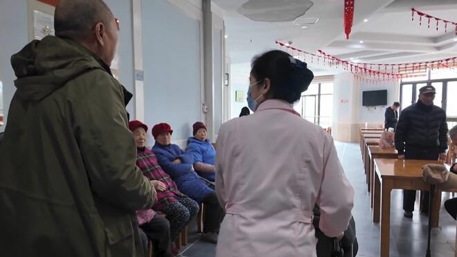 支持老年人再就业 上海发布"老有所为"行动指南