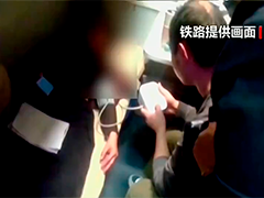 K59次旅客突发脑梗 列车紧急停靠