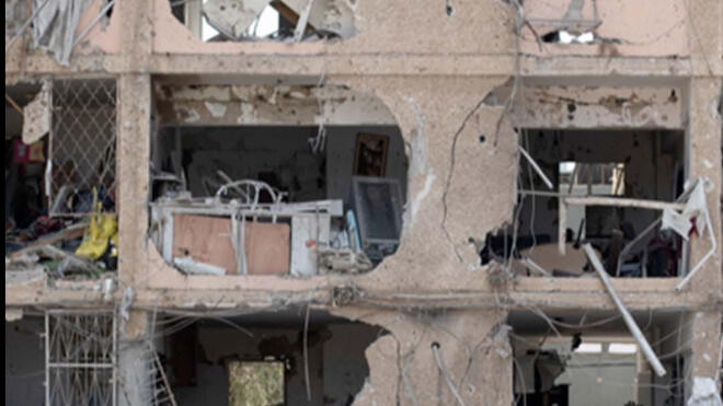 以色列特拉维夫市中心遭伊朗导弹袭击