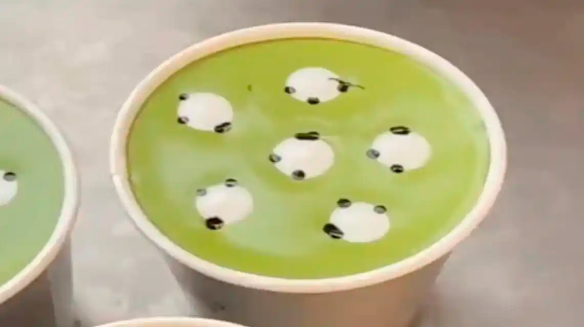 入境外籍旅客大增"羊拿铁"吸引全球游客来沪排队