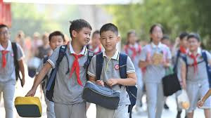 多地宣布中小学生春假安排 春假清明假期共6天 鼓励孩子拥抱春天