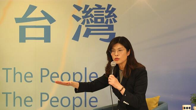 中共中央和习近平总书记欢迎并邀请中国国民党主席郑丽文率团来访