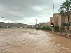 阿曼遭暴雨重创 逾15人遇难数百人转移