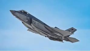 美军一架F-35战机在内华达州坠毁