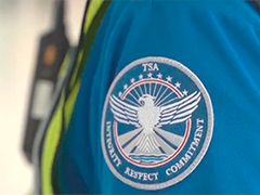 美国联邦法官裁定特朗普政府终止移民身份行为违法