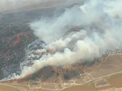 加州野火一度迅速蔓延 数千居民紧急撤离