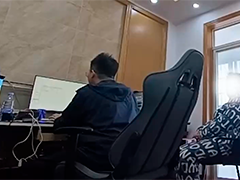 上海警方公布多起利用AI造谣案例 AI"洗稿"编造多家车企谣言 两人被抓