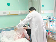 新疆女童颅内肿瘤千里求医 上海医生争分夺秒成功施救