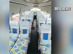 "卧铺大巴"卷土重来 56座改28座