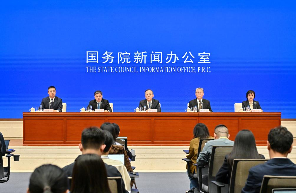 海关总署 一季度审核通过知识产权备案超6900件