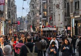 土耳其议会通过法案 禁止15岁以下人群使用社交媒体