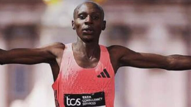 人类马拉松首次跑进2小时