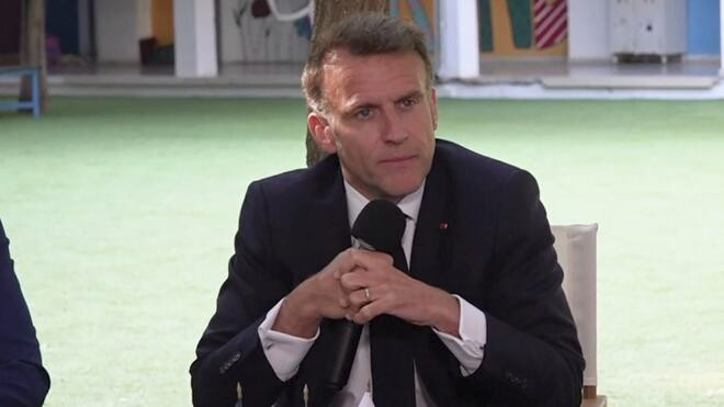 马克龙称欧盟共同防御条款"效力更强"