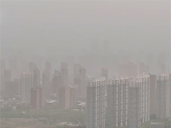 山西太原沙尘来袭 首要污染物为PM10