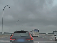 "路怒"引发恶意别车 涉案司机已被行拘