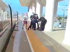 G2838次列车旅客突发疾病 站车联动化险为夷