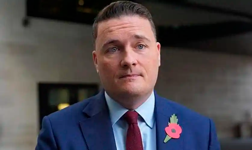 英媒曝卫生大臣准备辞职竞选工党党首