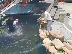 江西吉安3岁男童不慎落水 邻居57秒火速救人
