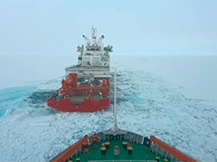 中国第42次南极考察队"雪龙2"号凯旋