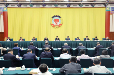 全国政协召开"一体推进教育科技人才发展"专题协商会 王沪宁出席并讲话