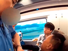 G53次 高铁紧急停靠 多方联动救助突发疾病旅客