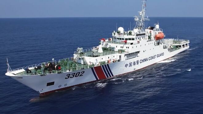 中国海警 位中国黄岩岛领海及周边区域执法巡查